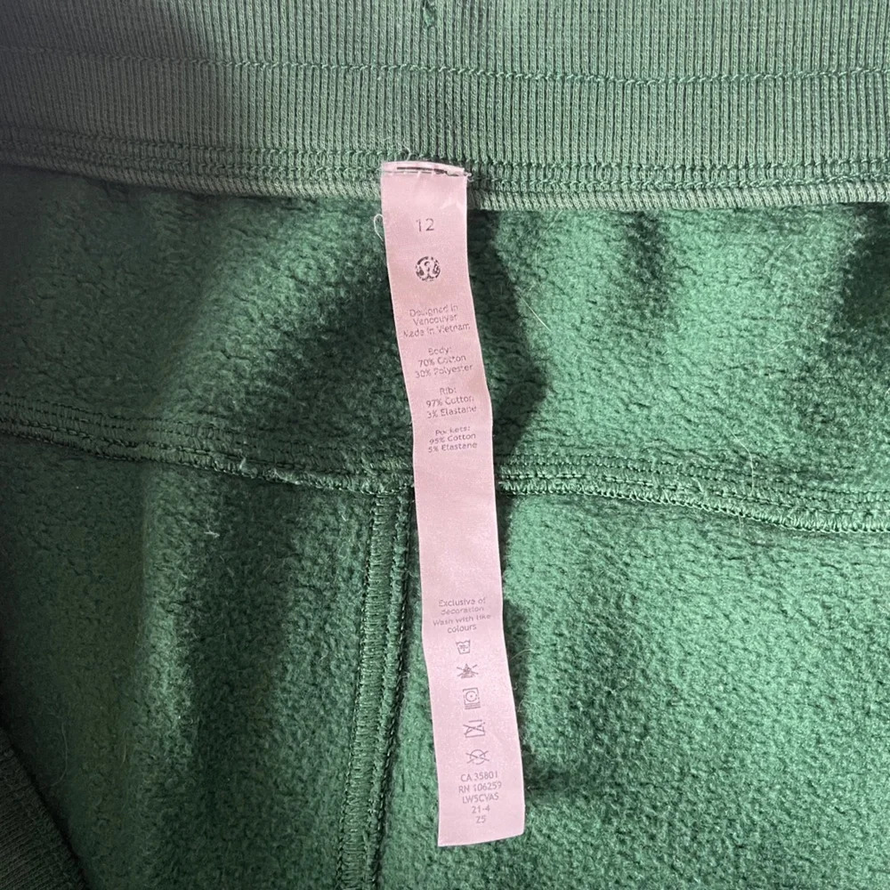 Scuba High Rise Jogger Green Size 12 - Picture 4 of 4